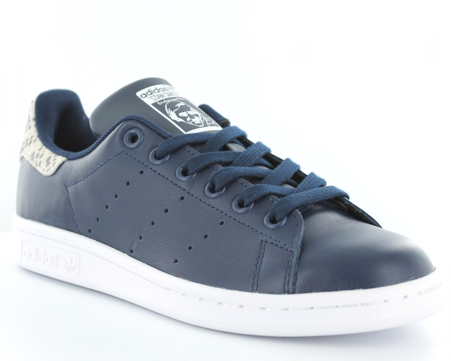 stan smith bleu et rouge