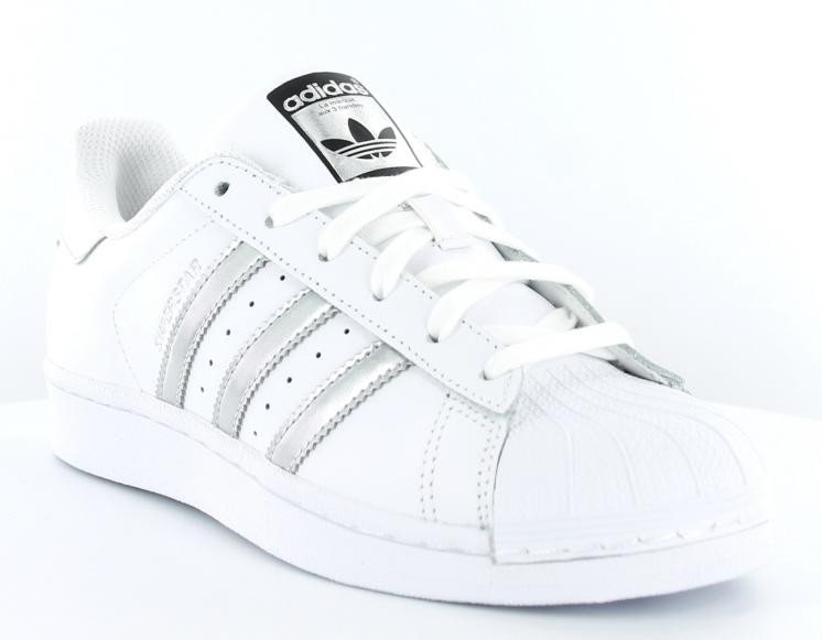 basket femme adidas superstar blanche