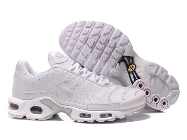 nike requin femme pas cher nike requin femme pas cher